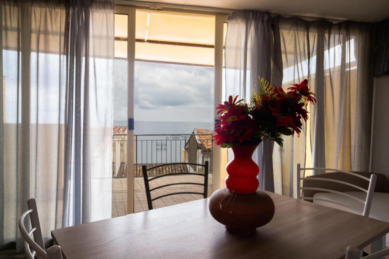 Nick & Santo'S Holiday Homes R Giardini Naxos Εξωτερικό φωτογραφία